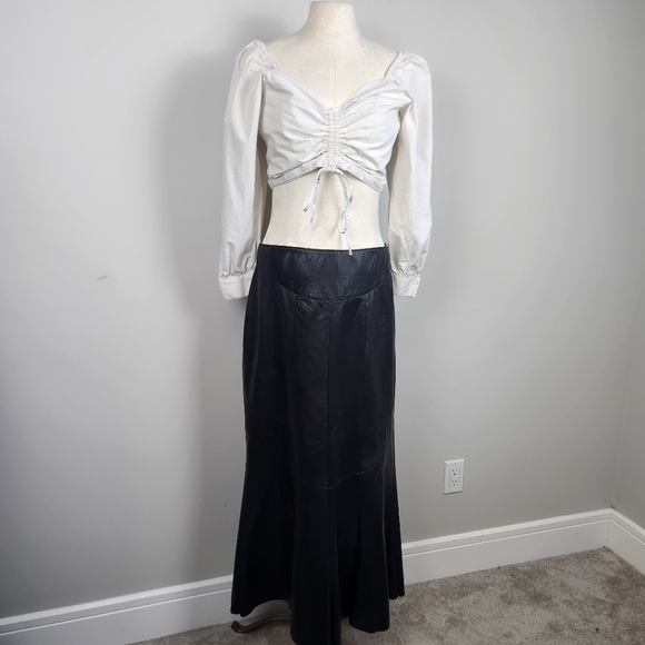Danier Dresses & Skirts - Maxi Long Black Leather Skirt Women's Size US Size 10 Mermaid Flare